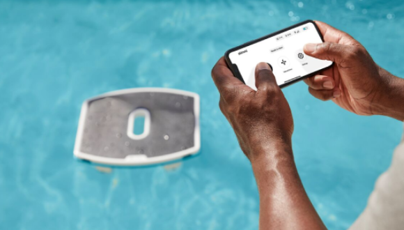 Robot basenowy Dolphin Skimmi z aplikacją mobilną